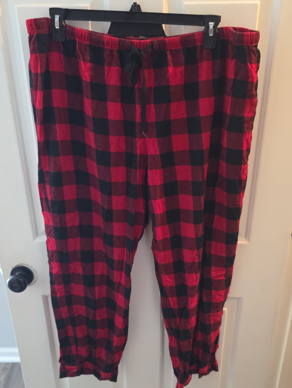 Wondershop Red and Black Buffalo Plaid Pajama Bottoms